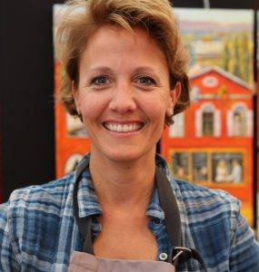 Rita Mancesti artiste peintre aux Ateliers de la Côte. Parking gratuit, à 8 minutes des axes autoroutiers ou 5 minutes à pieds de la gare