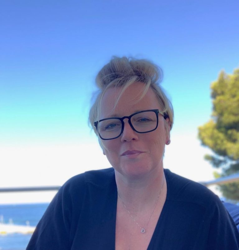 Sandra Urfer, SeN'Art, artiste peintre aux Ateliers de la Côte, centre artistique culturel