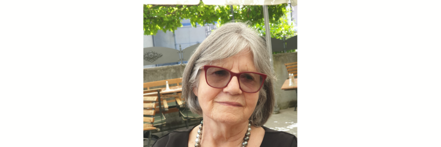 Louise Vesco réalise de la taille sur pierre aux Ateliers de la Côte à Etoy